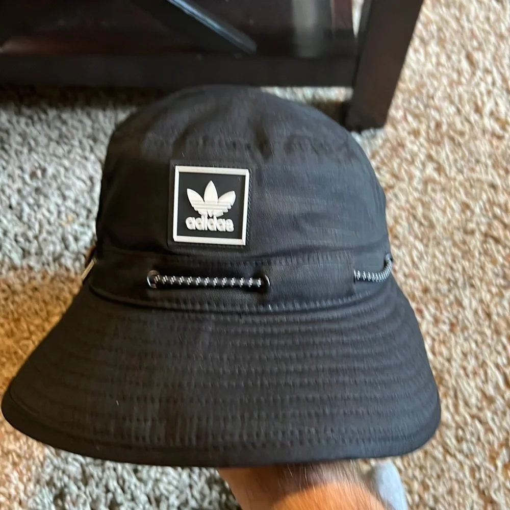 Mens adidas bucket hat one size fits most